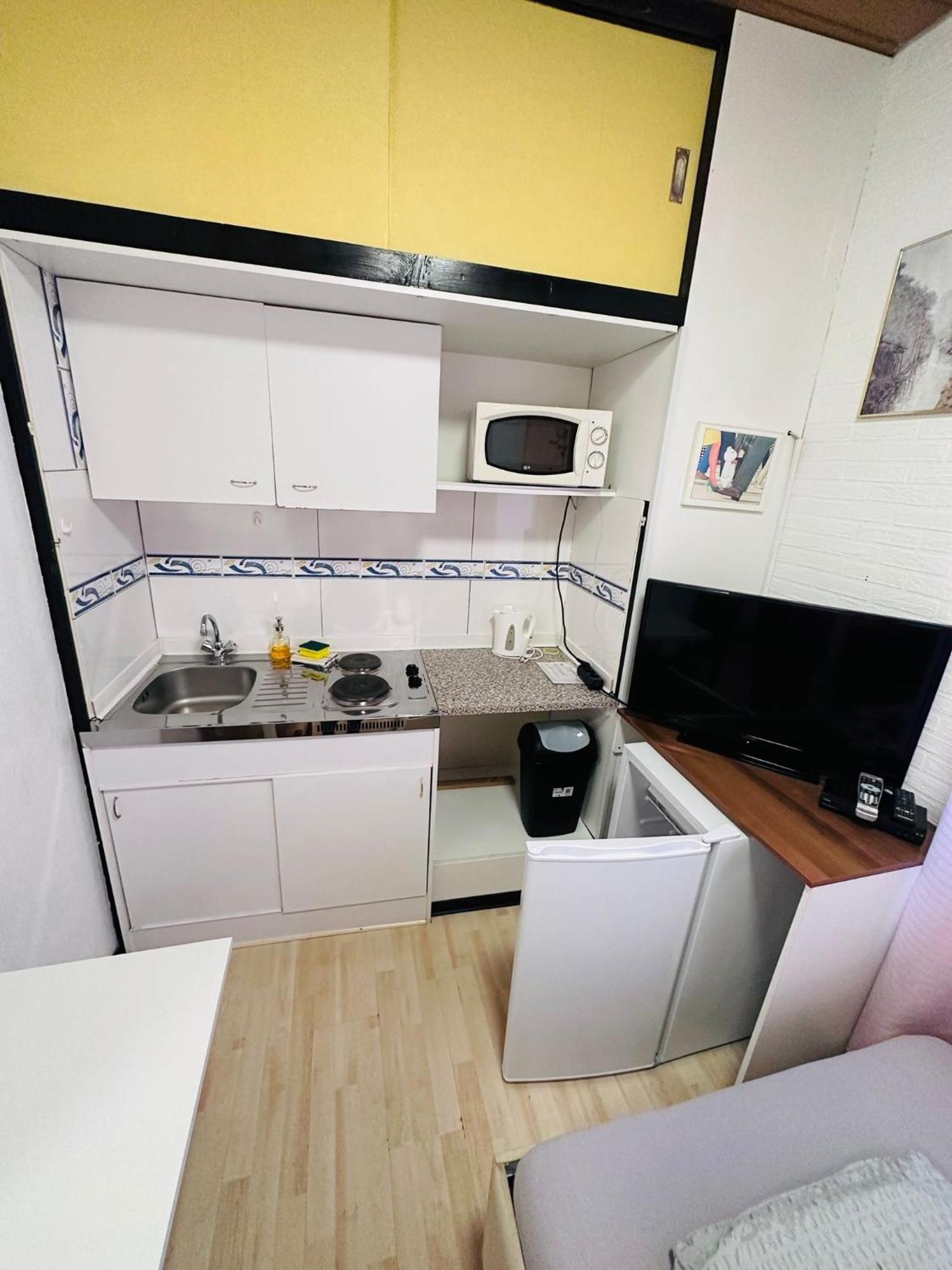 Hotel Gaestezimmer Siminciuc Akwizgran Zewnętrze zdjęcie