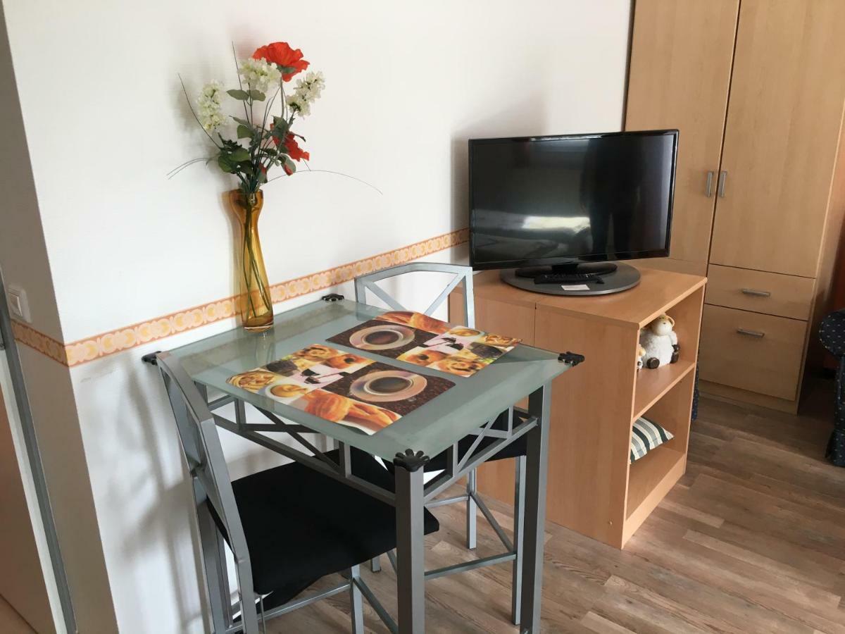 Hotel Gaestezimmer Siminciuc Akwizgran Zewnętrze zdjęcie