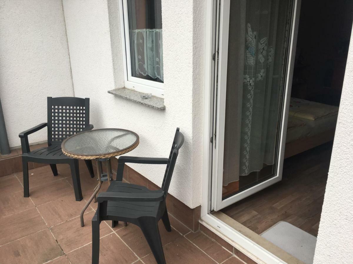 Hotel Gaestezimmer Siminciuc Akwizgran Zewnętrze zdjęcie