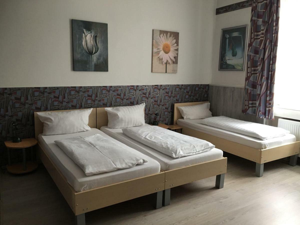 Hotel Gaestezimmer Siminciuc Akwizgran Zewnętrze zdjęcie
